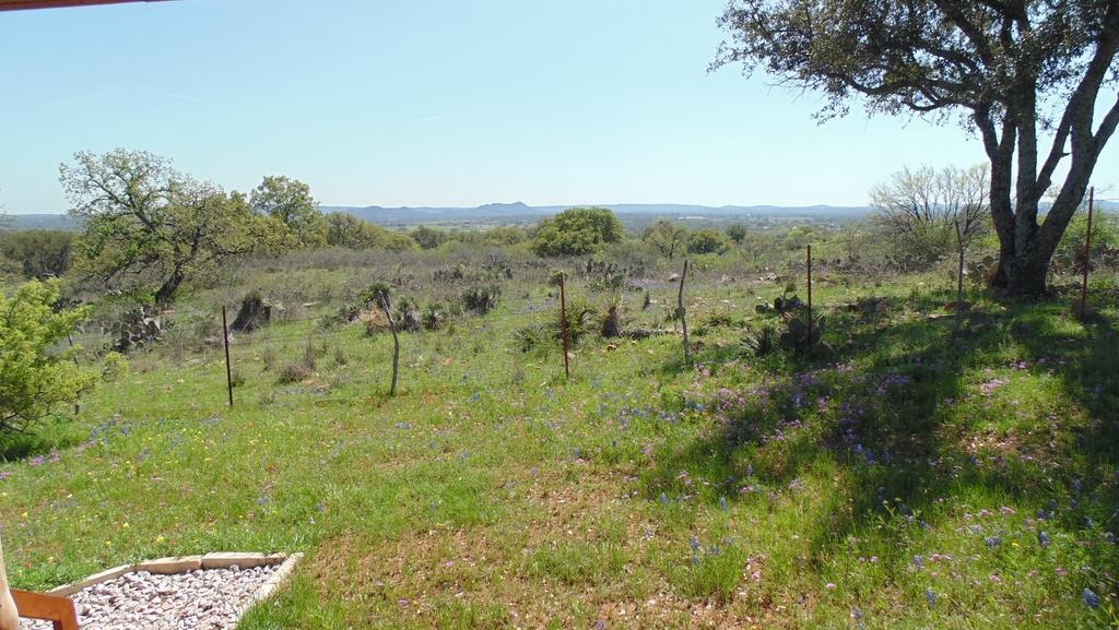 Texas T Bed And Breakfast Llano Esterno foto